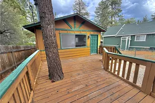 551 Highland Ln, Sugarloaf, CA 92386 - Photo 2