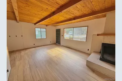 551 Highland Lane, Sugarloaf, CA 92386 - Photo 4
