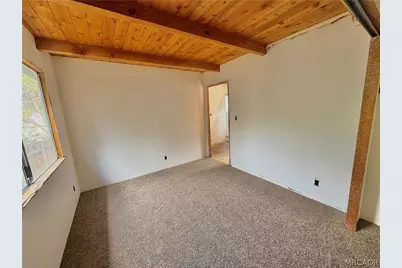 551 Highland Lane, Sugarloaf, CA 92386 - Photo 8