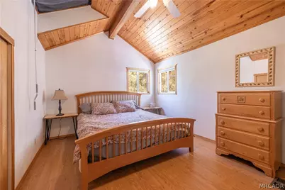 39147 Cedar Dell Road, Fawnskin, CA 92333 - Photo 42