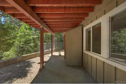 363 Castle Gate Road, Lake Arrowhead, CA 92352 - Photo 34