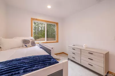 352 Feldstrasse Drive, Big Bear Lake, CA 92315 - Photo 40