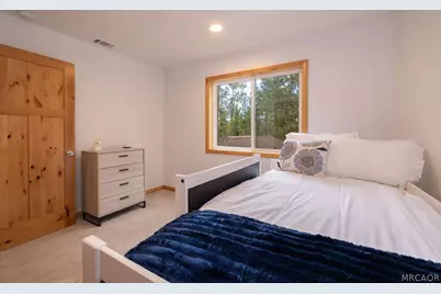 352 Feldstrasse Drive, Big Bear Lake, CA 92315 - Photo 38