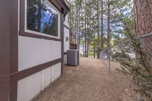 352 Feldstrasse Dr, Big Bear Lake, CA 92315 - Photo 46
