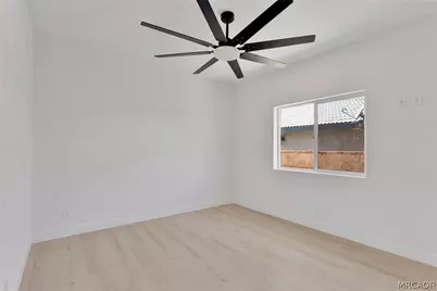 16443 Pine Street, Hesperia, CA 92345 - Photo 36