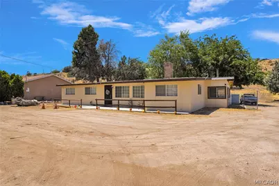 7704 Alston Avenue, Hesperia, CA 92345 - Photo 2