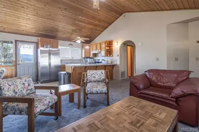 46007 Wooded Road, Big Bear City, CA 92314 - Photo 6