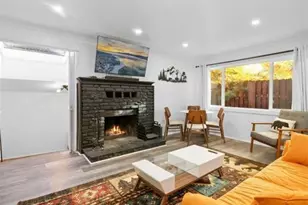 993 Cameron Dr, Big Bear Lake, CA 92315 - Photo 10