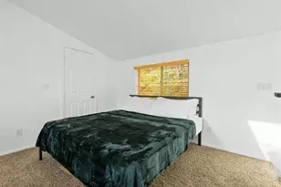 993 Cameron Dr, Big Bear Lake, CA 92315 - Photo 16