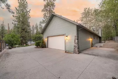 155 Lodgepole Place, Big Bear Lake, CA 92315 - Photo 4