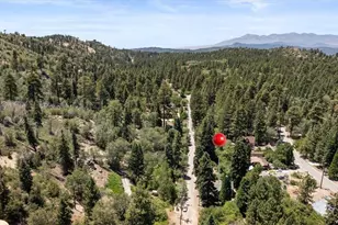 33910 Meadow Ln, Green Valley Lake, CA 92341 - Photo 4