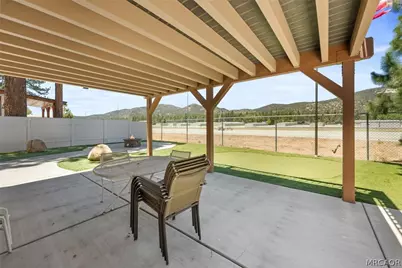 205 W Fairway Boulevard, Big Bear City, CA 92314 - Photo 28