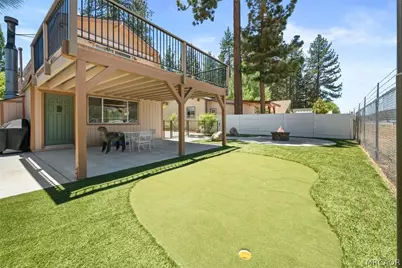 205 W Fairway Boulevard, Big Bear City, CA 92314 - Photo 6