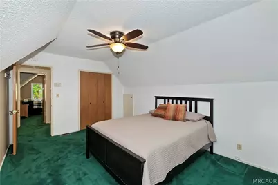 26661 Lake Forest Drive, Twin Peaks, CA 92391 - Photo 12