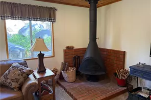 39155 Cedar Dell Rd, Fawnskin, CA 92333 - Photo 24