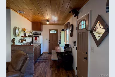 39155 Cedar Dell Road, Fawnskin, CA 92333 - Photo 28