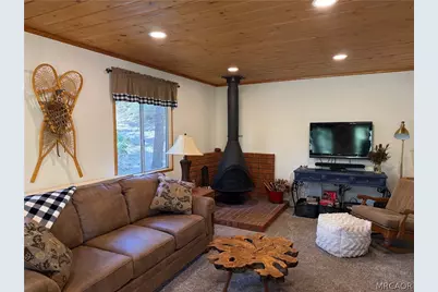 39155 Cedar Dell Road, Fawnskin, CA 92333 - Photo 22