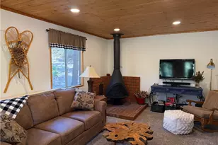 39155 Cedar Dell Rd, Fawnskin, CA 92333 - Photo 22