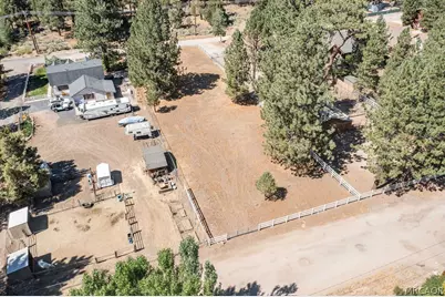 2146 Glencove Drive, Big Bear City, CA 92314 - Photo 20