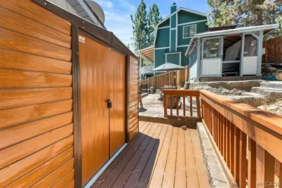 300 Hilltop Lane, Big Bear City, CA 92314 - Photo 28