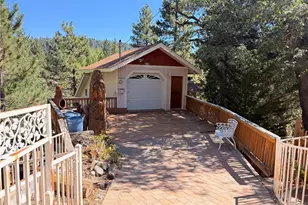 32778 Deer Lick Dr, Arrowbear, CA 92382 - Photo 2