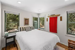 391 Pine Hill Dr, Fawnskin, CA 92333 - Photo 10