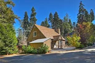 863 Oak Rd, Lake Arrowhead, CA 92386 - Photo 2
