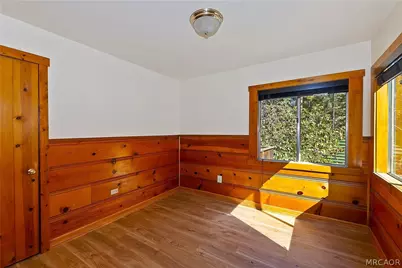 863 Oak Road, Lake Arrowhead, CA 92386 - Photo 12