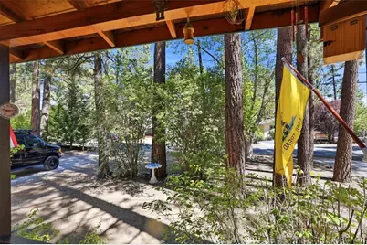 328 E Mojave Boulevard, Big Bear City, CA 92314 - Photo 4