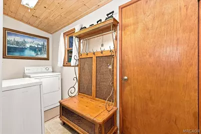 328 E Mojave Boulevard, Big Bear City, CA 92314 - Photo 16