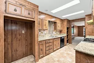 391 Montclair Dr, Big Bear City, CA 92314 - Photo 16