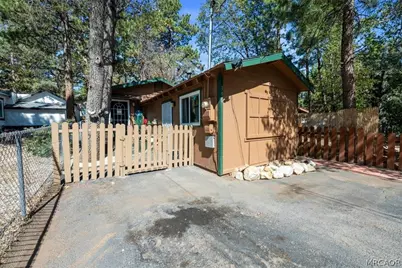 396 Holmes Lane, Sugarloaf, CA 92386 - Photo 26