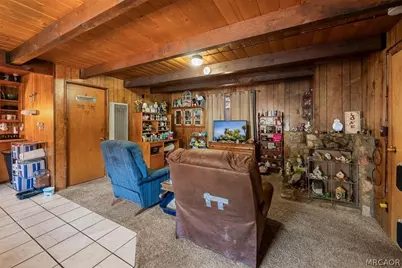 396 Holmes Lane, Sugarloaf, CA 92386 - Photo 24