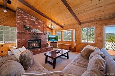 43659 Wolf, Big Bear Lake, CA 92315 - Photo 12