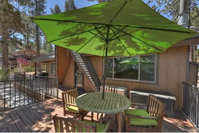 1412 Malabar Way, Big Bear City, CA 92314 - Photo 8