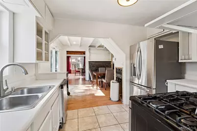 787 Sierra Vista Drive, Twin Peaks, CA 92391 - Photo 10