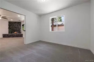 448 Victoria Ln, Sugarloaf, CA 92386 - Photo 10