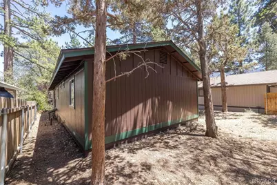 448 Victoria Lane, Sugarloaf, CA 92386 - Photo 24