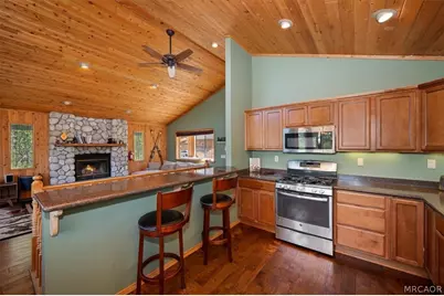 43446 Sheephorn Road, Big Bear Lake, CA 92315 - Photo 12