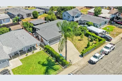 923 Hallwood Avenue, Pomona, CA 91767 - Photo 36