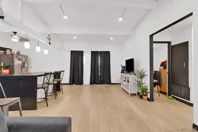923 Hallwood Avenue, Pomona, CA 91767 - Photo 6