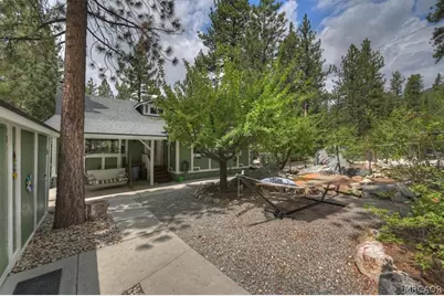 1179 Chickasaw Road, Fawnskin, CA 92333 - Photo 52