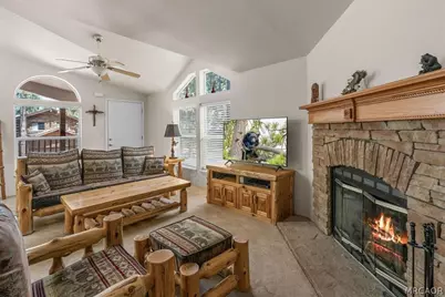 2016 Mahogany Lane, Big Bear City, CA 92314 - Photo 10