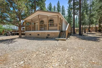 2016 Mahogany Lane, Big Bear City, CA 92314 - Photo 2
