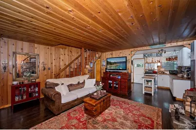 39252 Mohawk Drive, Fawnskin, CA 92333 - Photo 8