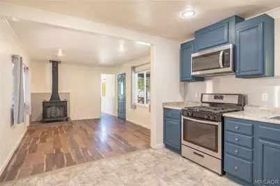 391 Montclair Drive #9, Big Bear City, CA 92314 - Photo 16