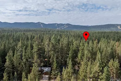 909 W Rainbow Boulevard, Big Bear City, CA 92314 - Photo 46