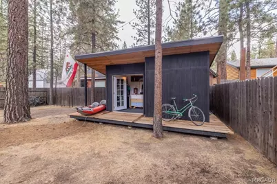 909 W Rainbow Boulevard, Big Bear City, CA 92314 - Photo 38