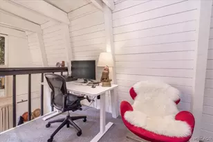 909 W Rainbow Blvd, Big Bear City, CA 92314 - Photo 20