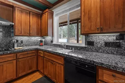 1924 Shady Lane, Big Bear City, CA 92314 - Photo 20